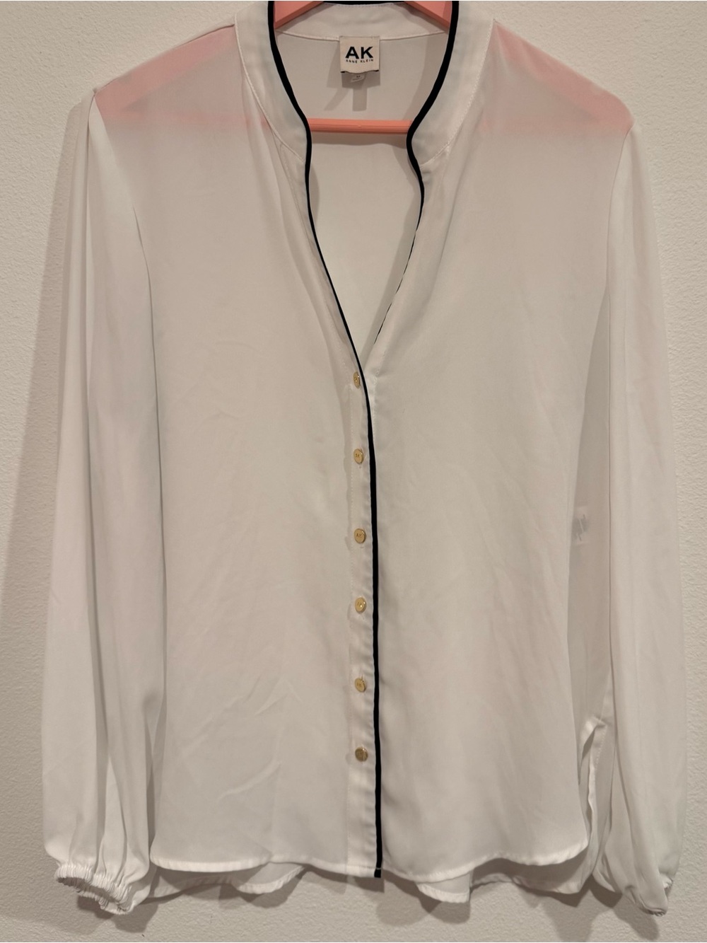 Anne Klein Women’s Size M White Blouse Black Trim Gold AK Buttons Long Sleeve